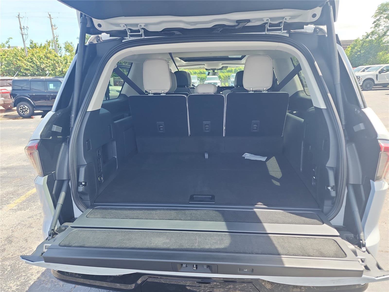 2026 Lincoln Navigator L