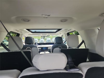 2026 Lincoln Navigator L
