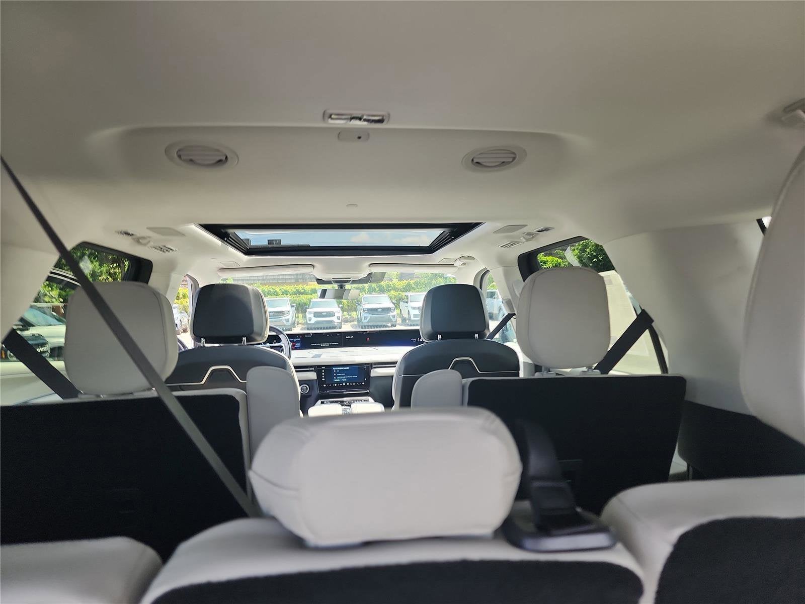 2026 Lincoln Navigator L