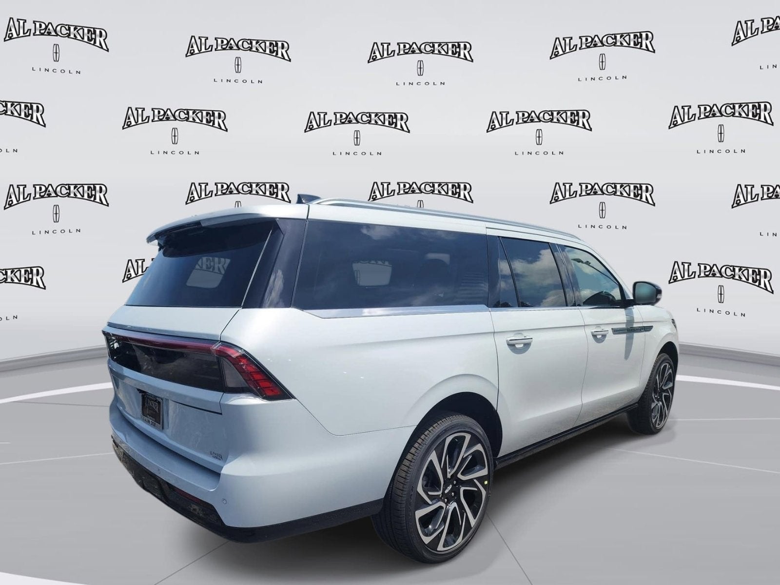 2026 Lincoln Navigator L