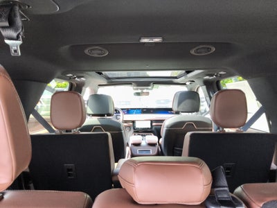 2026 Lincoln Navigator L