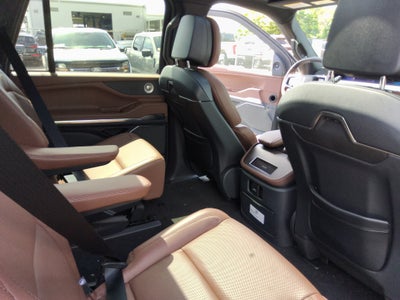 2026 Lincoln Navigator L