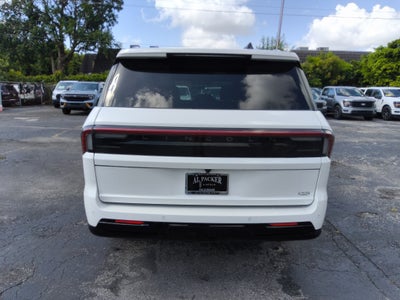 2026 Lincoln Navigator L