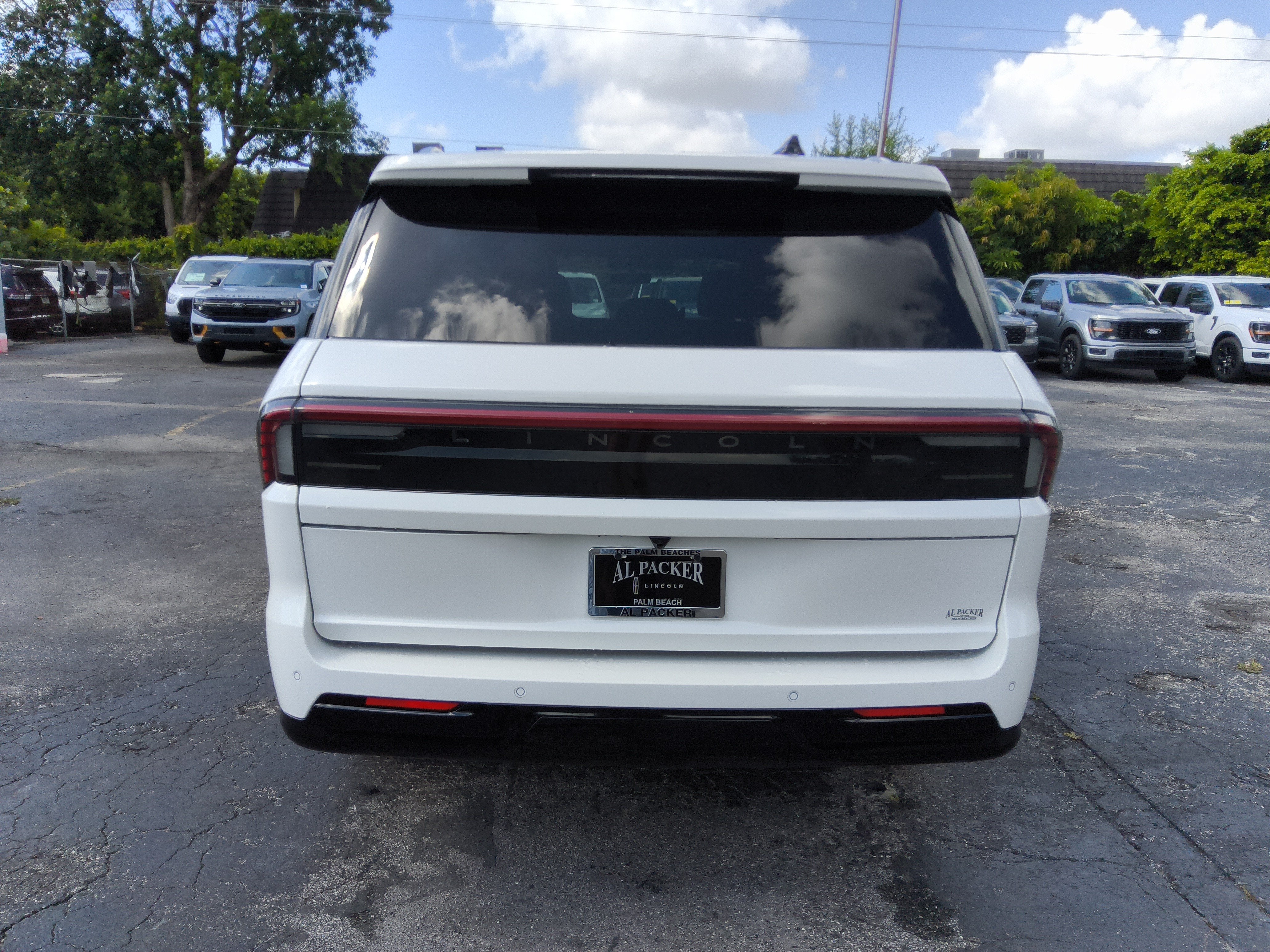 2026 Lincoln Navigator L