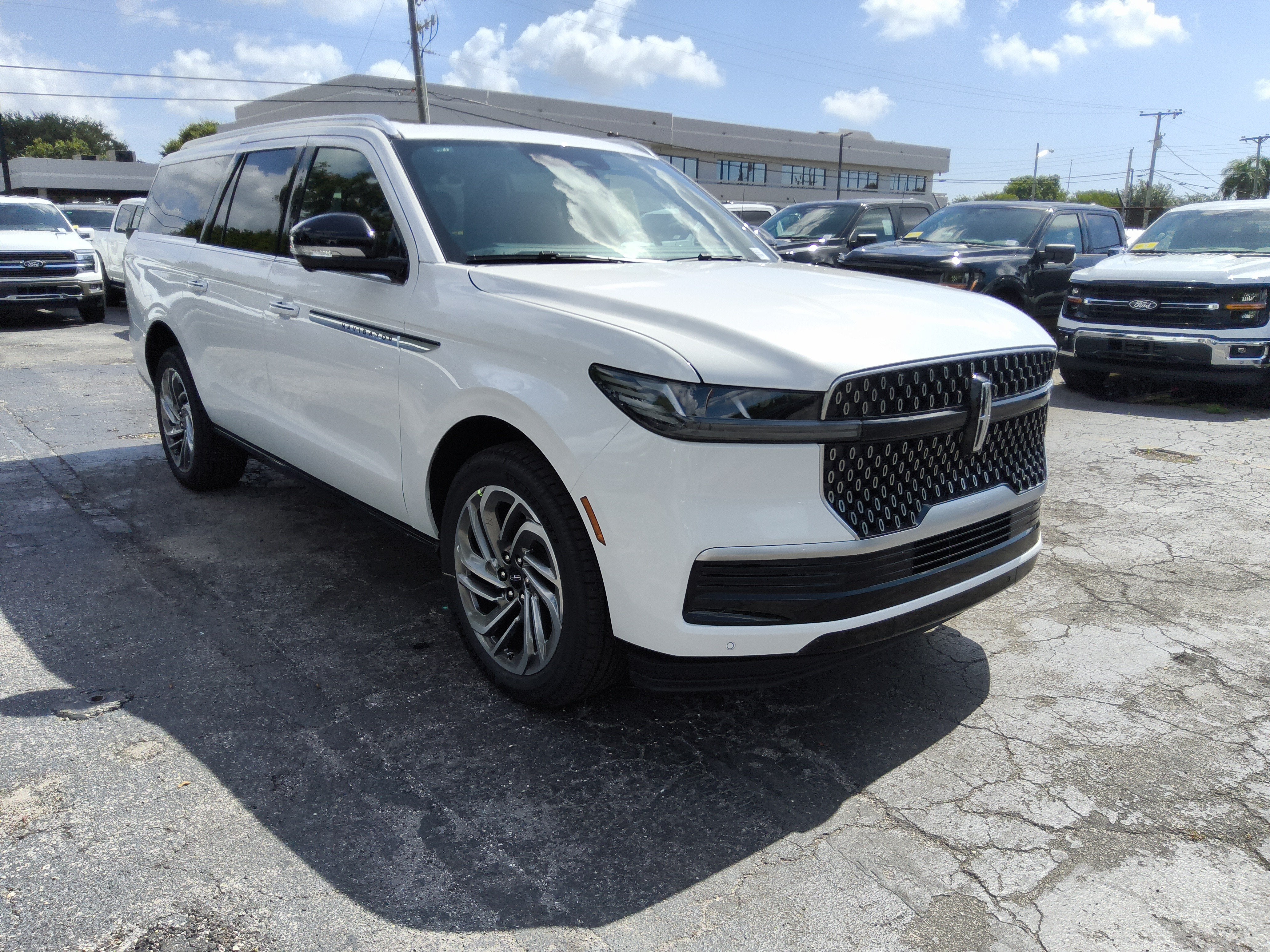 2026 Lincoln Navigator L