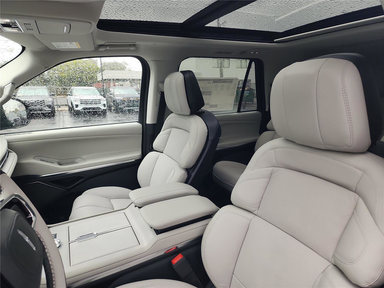 2026 Lincoln Navigator L