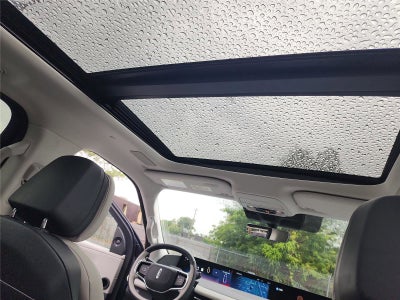 2026 Lincoln Navigator L