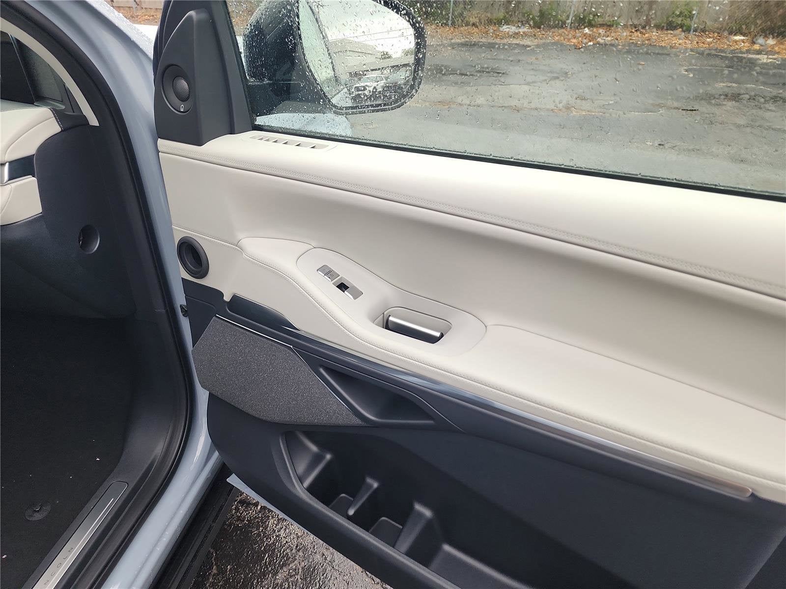 2026 Lincoln Navigator L