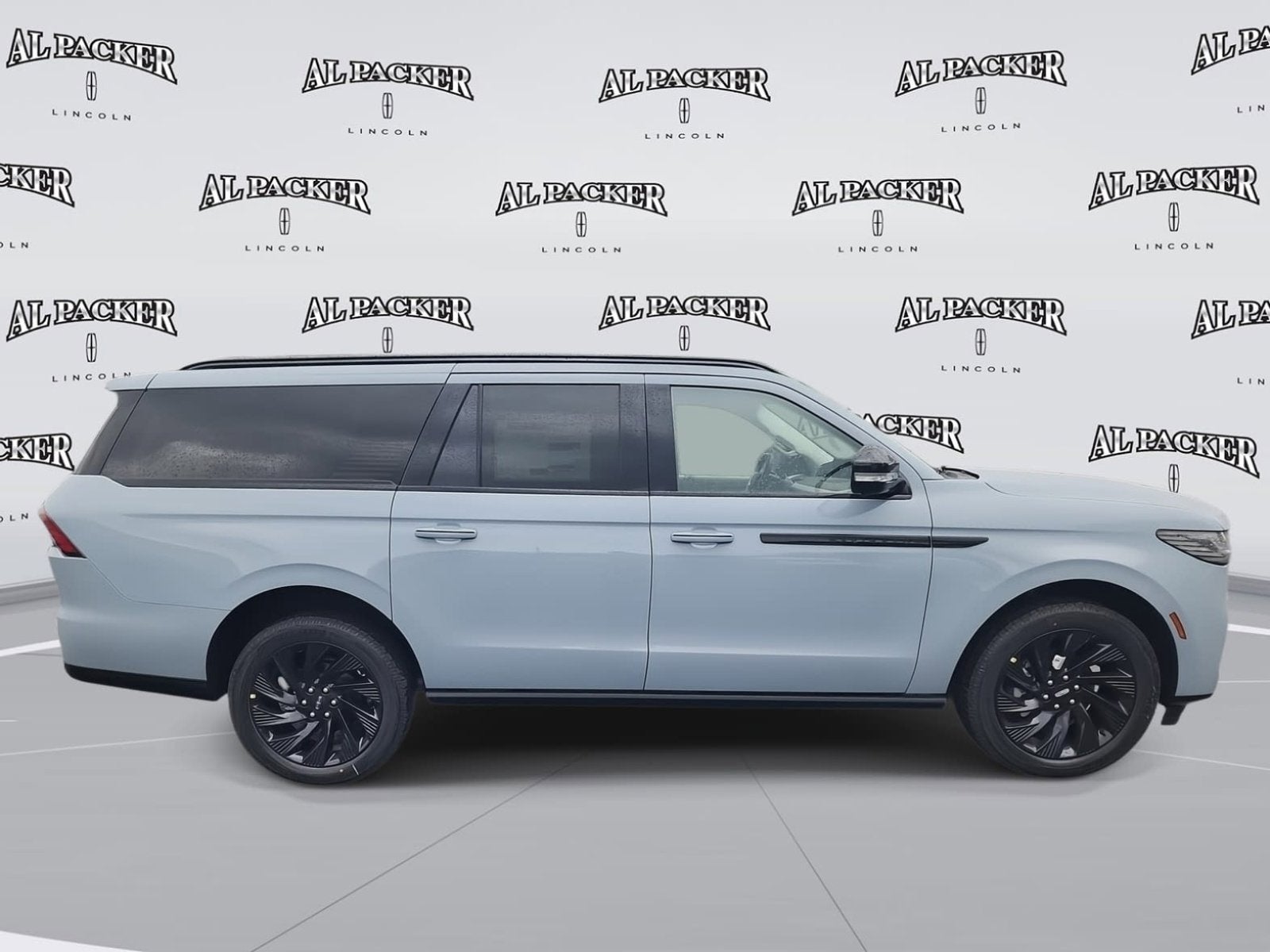 2026 Lincoln Navigator L