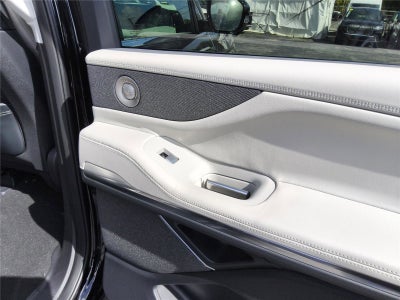 2026 Lincoln Navigator L