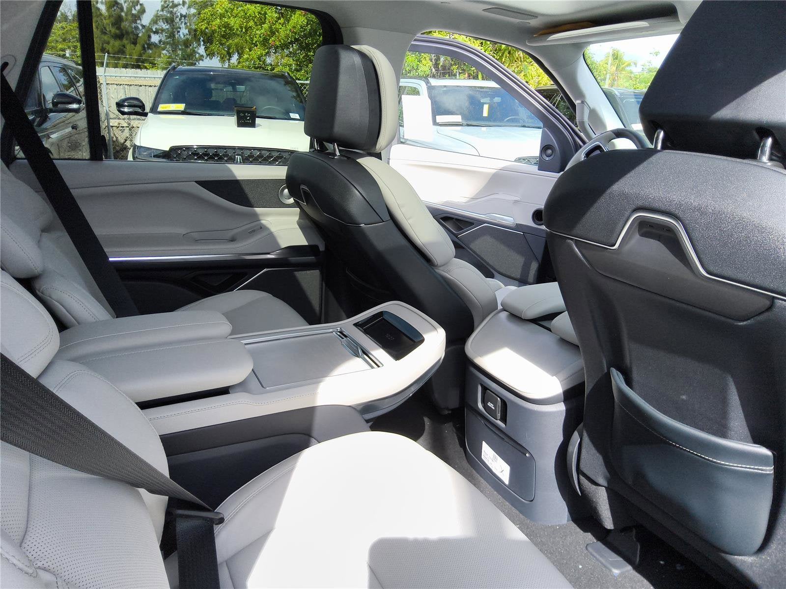 2026 Lincoln Navigator L