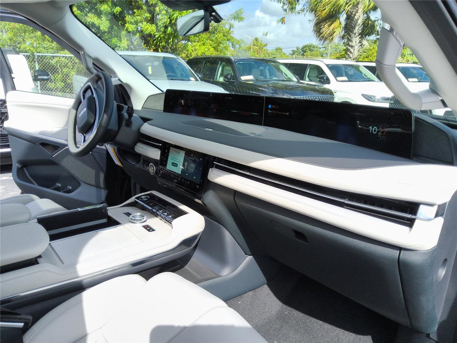 2026 Lincoln Navigator L