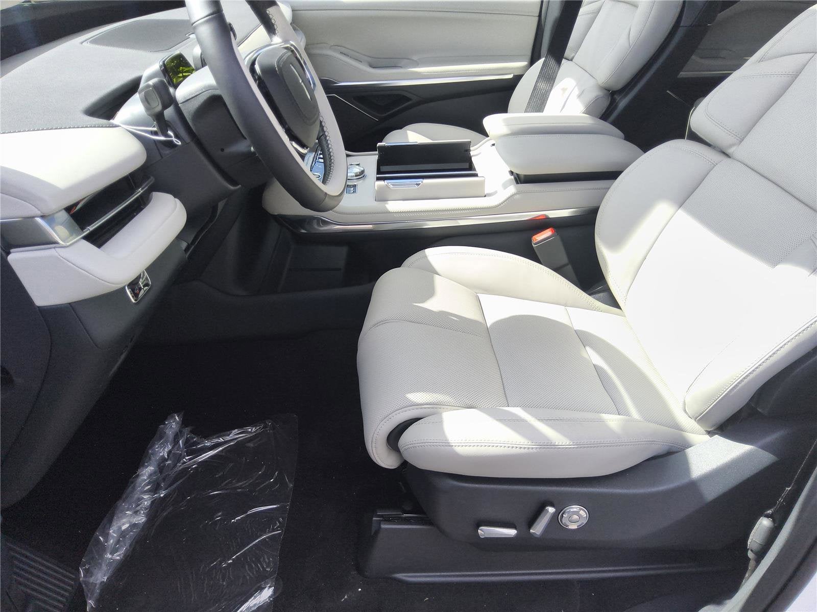 2026 Lincoln Navigator L