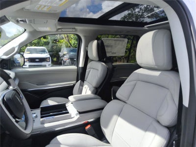 2026 Lincoln Navigator L