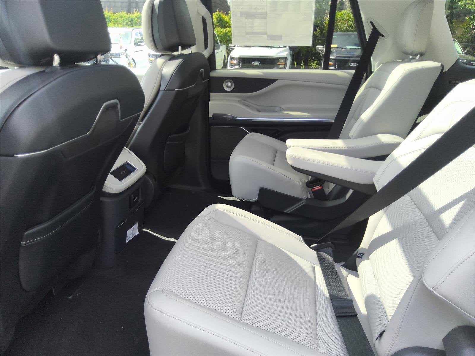 2026 Lincoln Navigator L