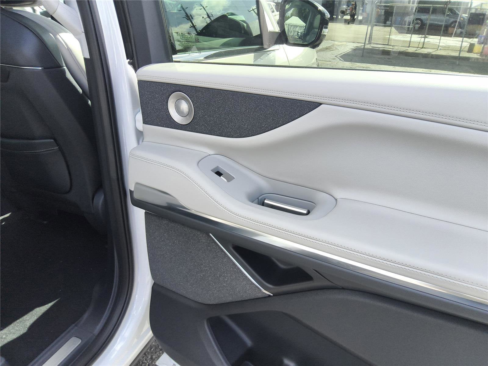 2026 Lincoln Navigator L