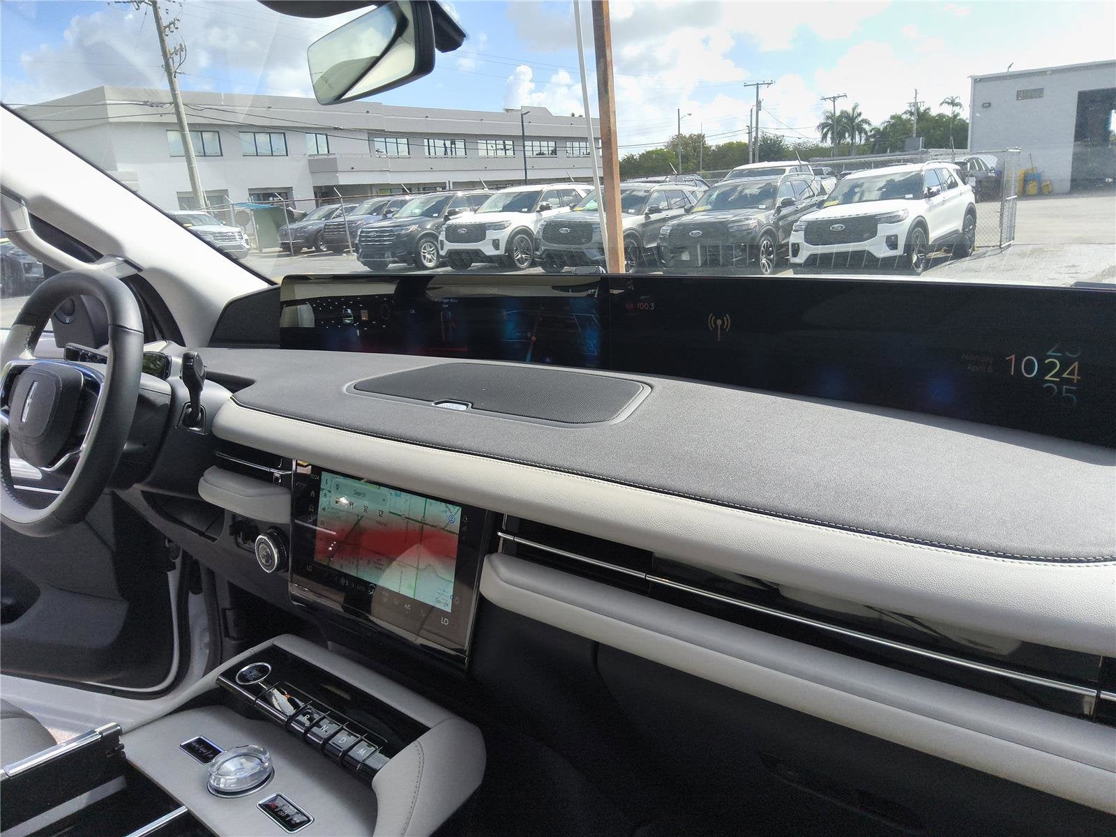 2026 Lincoln Navigator L