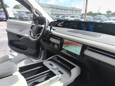 2026 Lincoln Navigator L