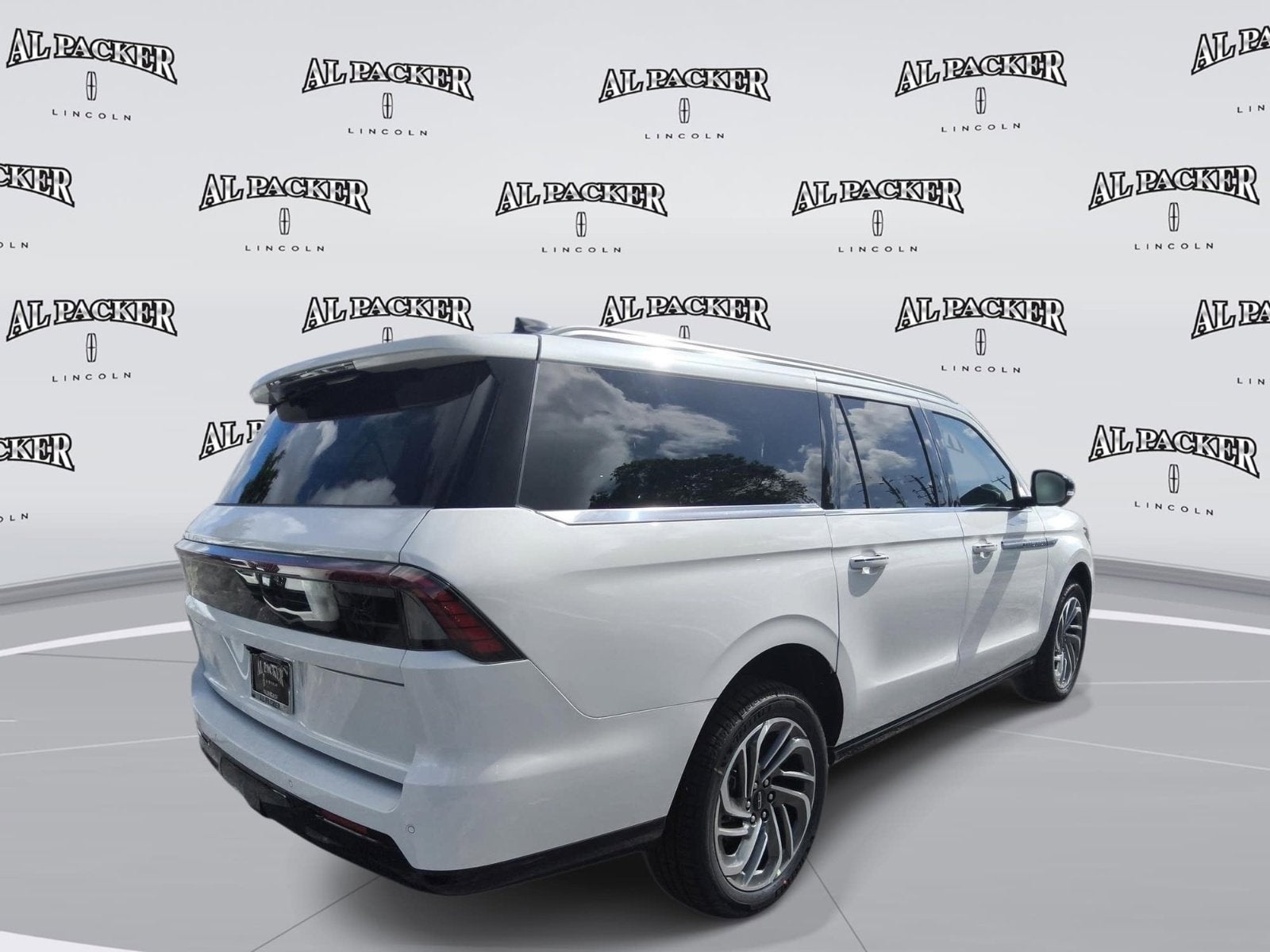 2026 Lincoln Navigator L