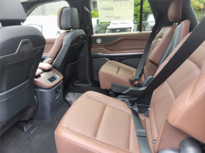 2026 Lincoln Navigator L