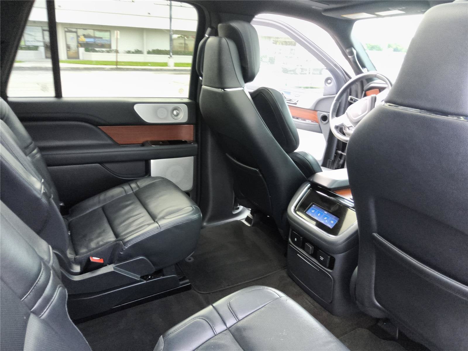 2022 Lincoln Navigator L Reserve