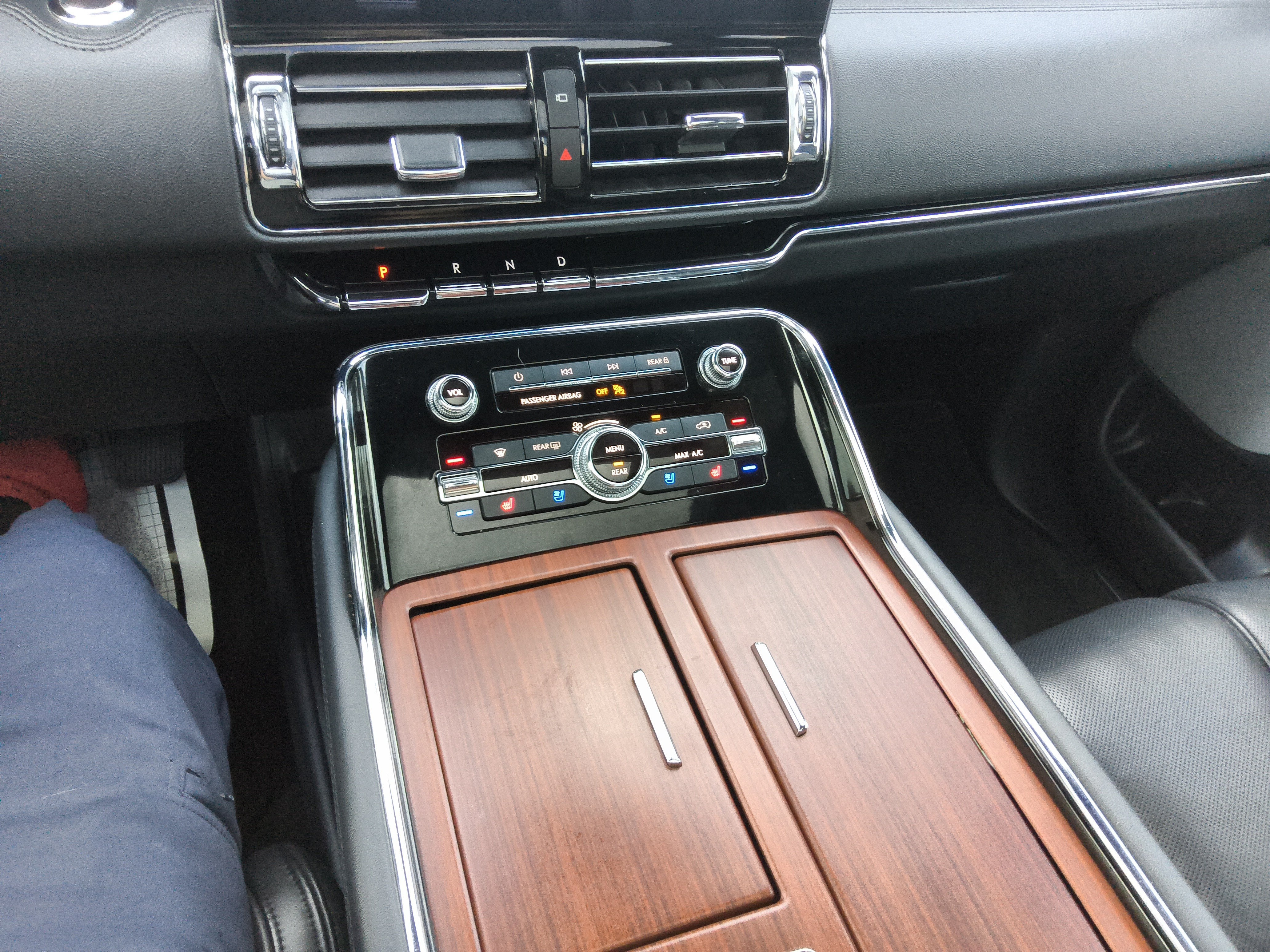2022 Lincoln Navigator L Reserve