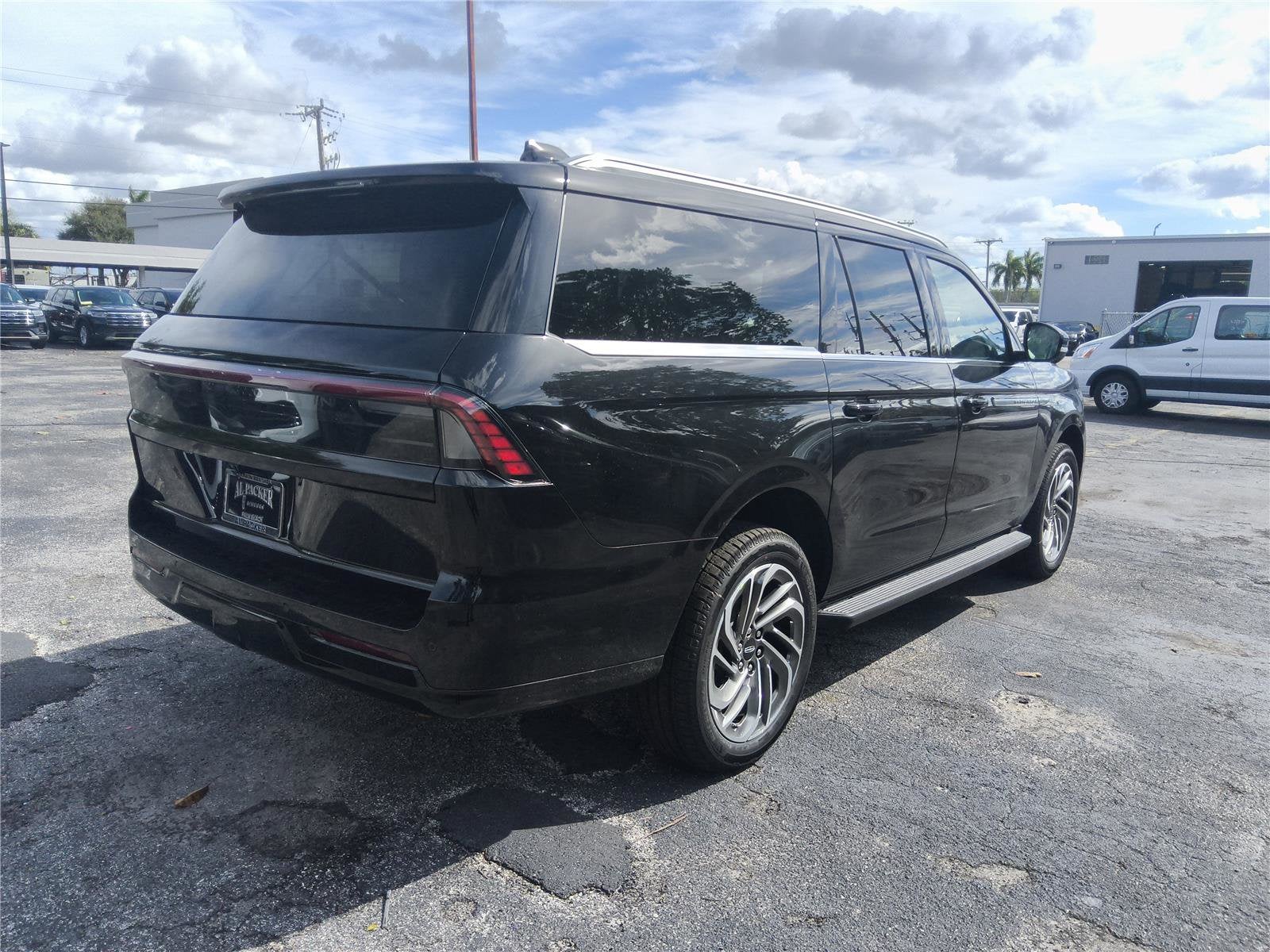 2026 Lincoln Navigator L