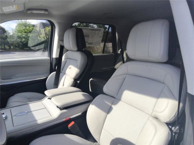 2026 Lincoln Navigator L