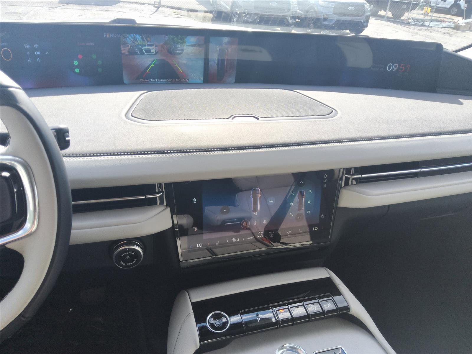 2026 Lincoln Navigator L