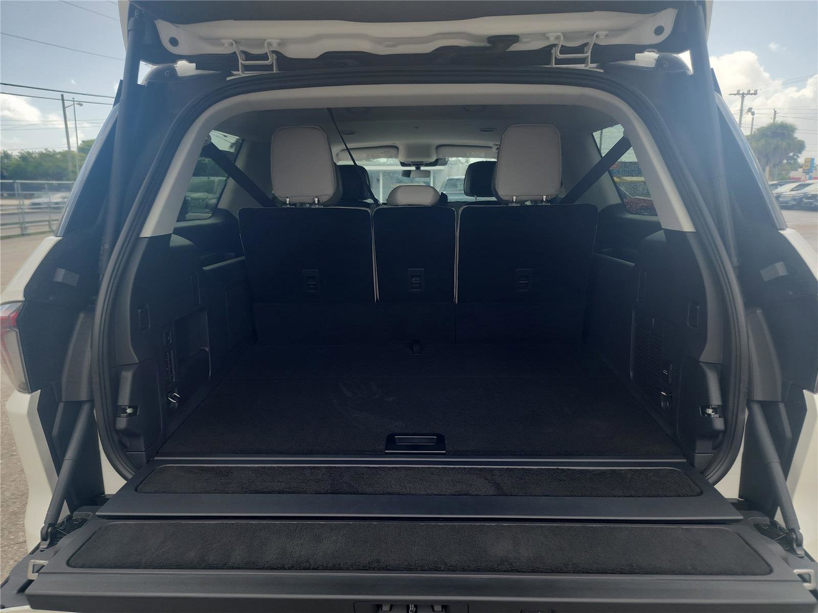 2026 Lincoln Navigator L