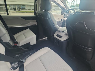 2026 Lincoln Navigator L