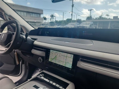 2026 Lincoln Navigator L