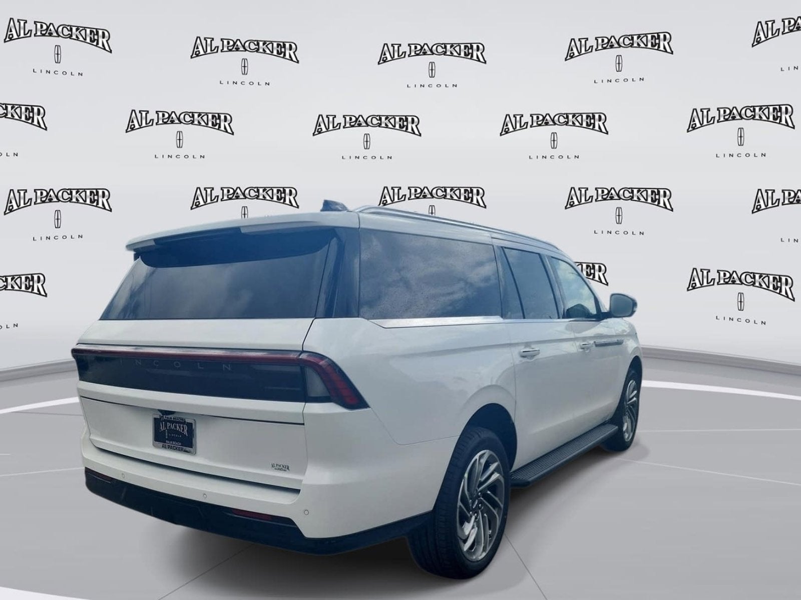 2026 Lincoln Navigator L