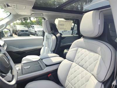 2026 Lincoln Navigator L