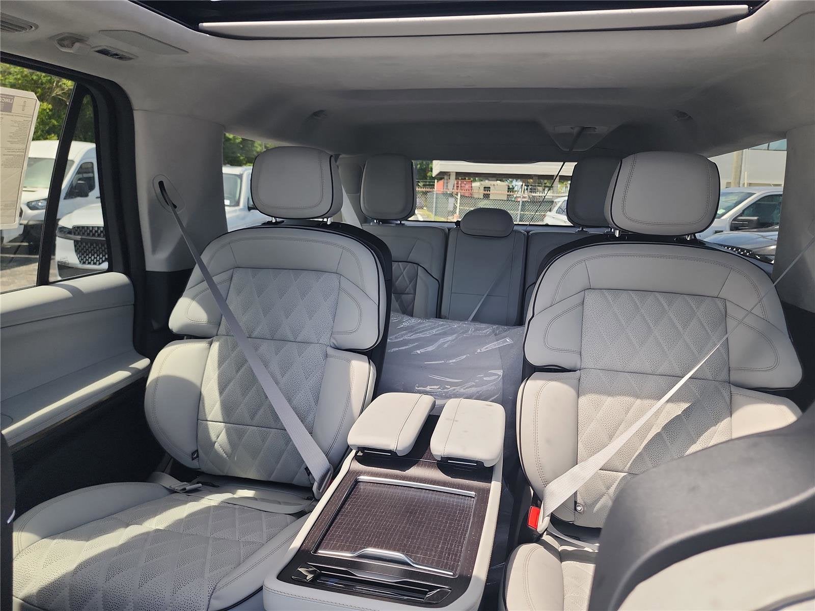 2026 Lincoln Navigator L