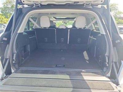 2026 Lincoln Navigator L