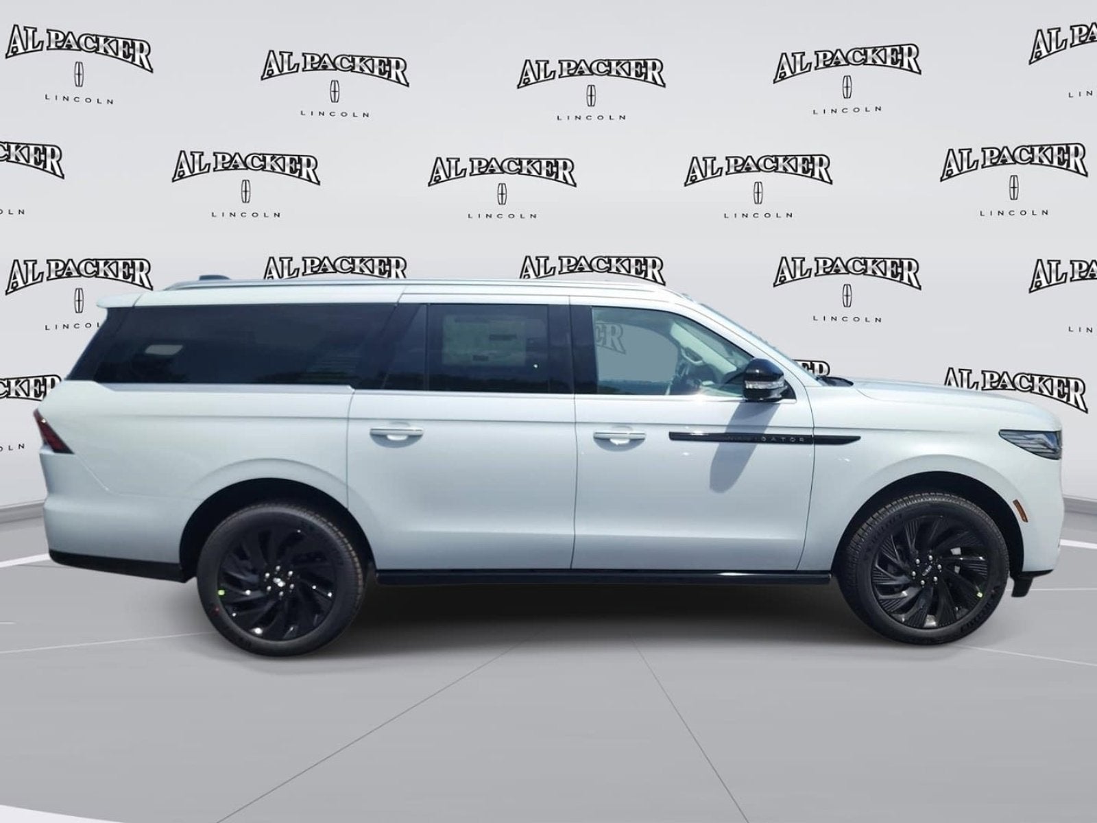 2026 Lincoln Navigator L