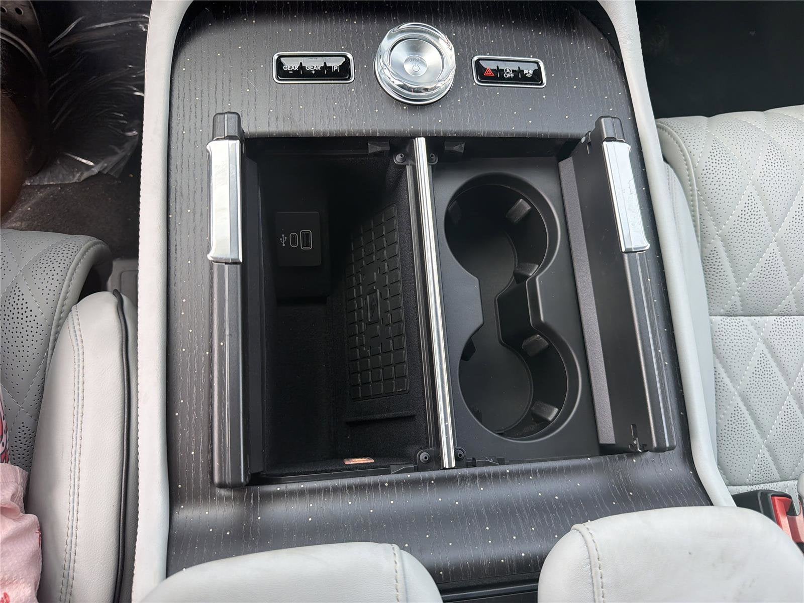 2026 Lincoln Navigator L