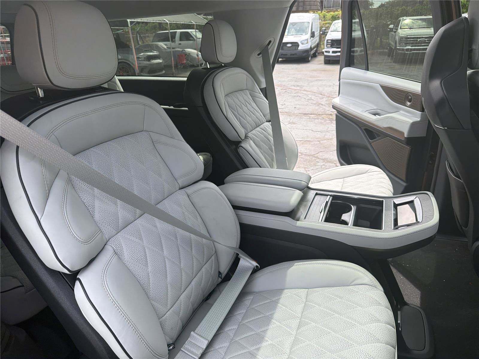 2026 Lincoln Navigator L