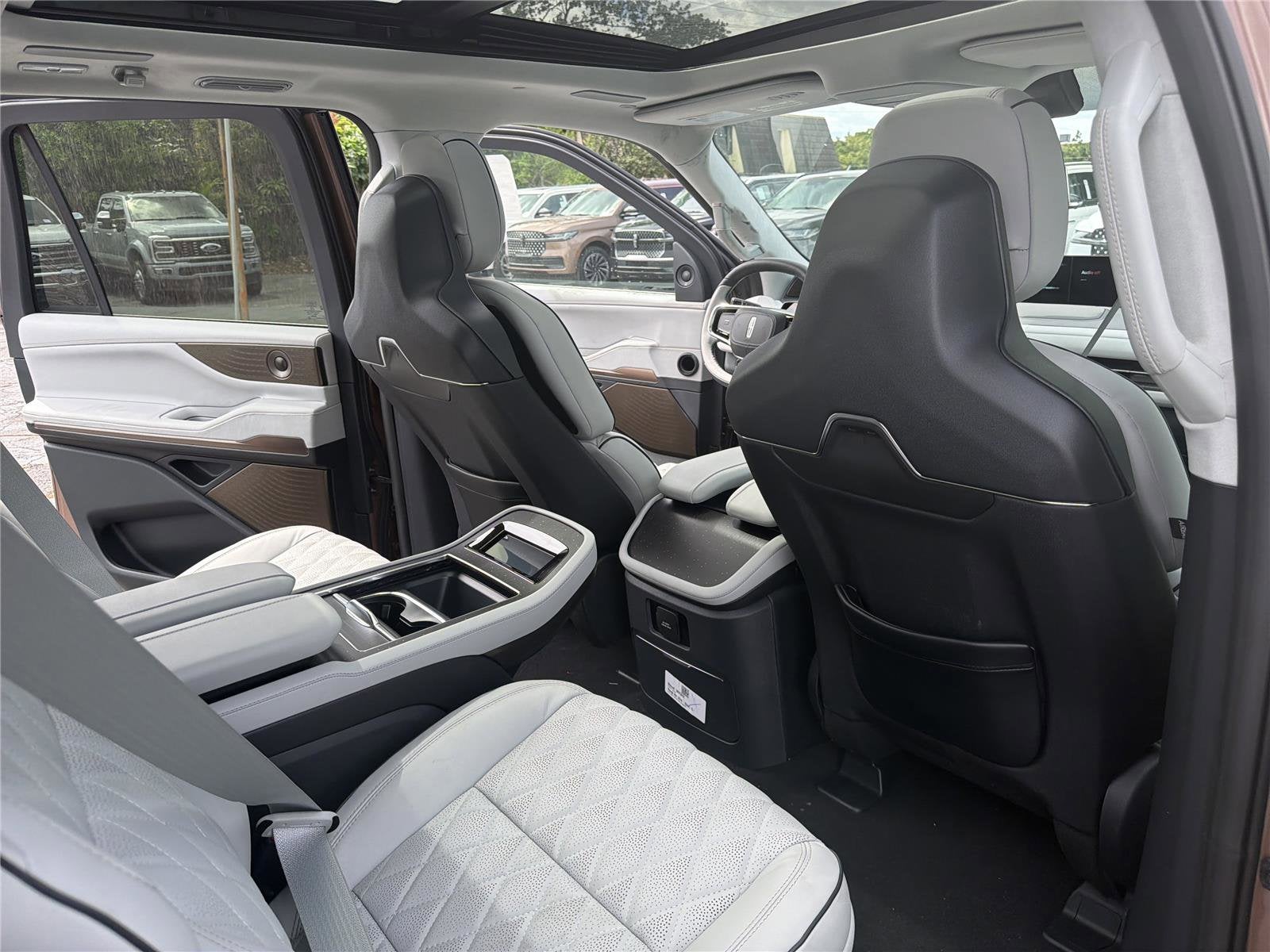 2026 Lincoln Navigator L