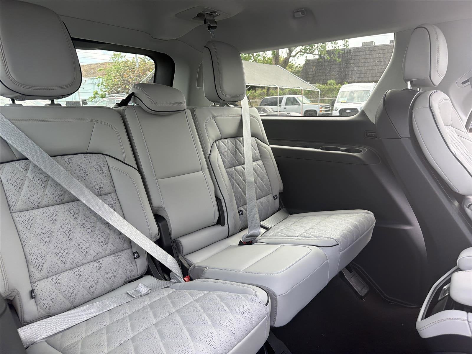 2026 Lincoln Navigator L