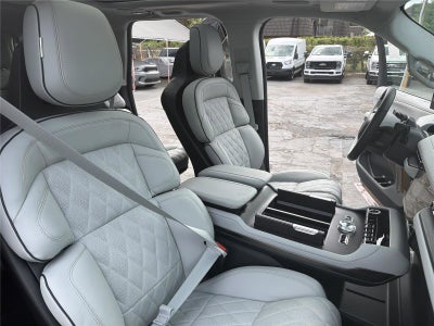 2026 Lincoln Navigator L