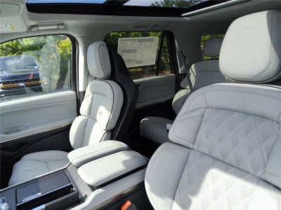 2026 Lincoln Navigator L