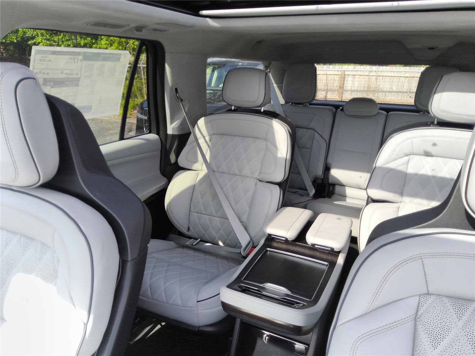 2026 Lincoln Navigator L