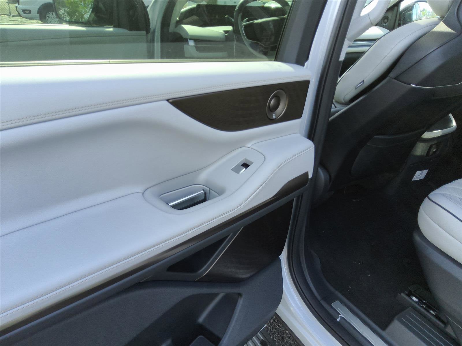 2026 Lincoln Navigator L