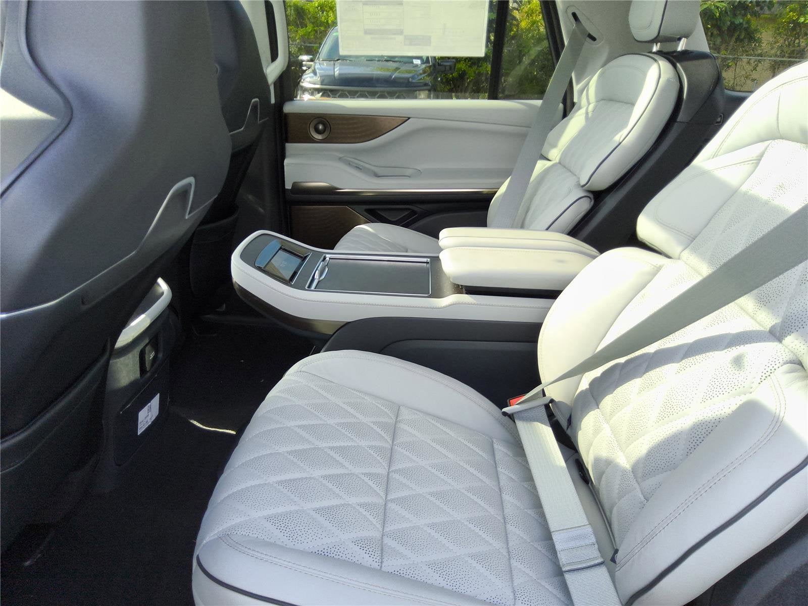 2026 Lincoln Navigator L