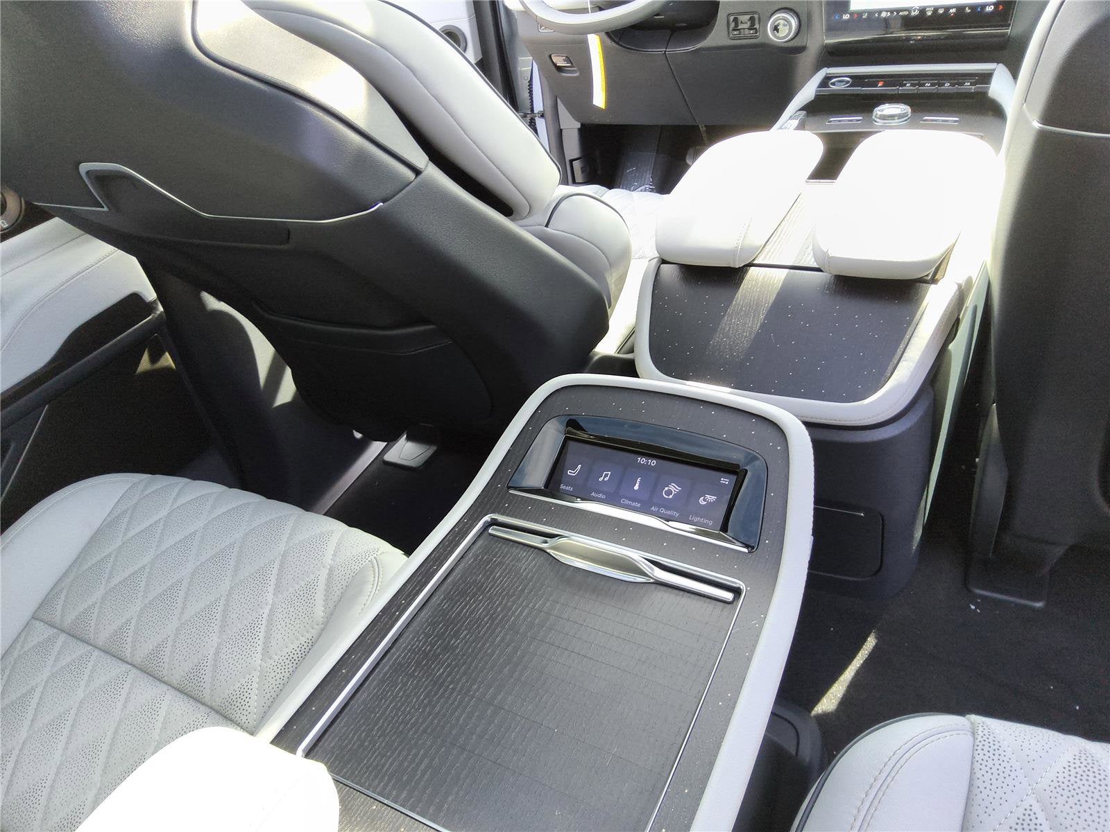 2026 Lincoln Navigator L