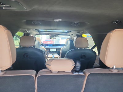 2027 Lincoln Navigator L