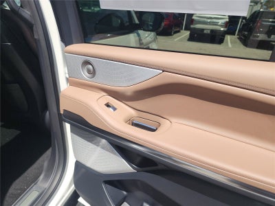 2027 Lincoln Navigator L