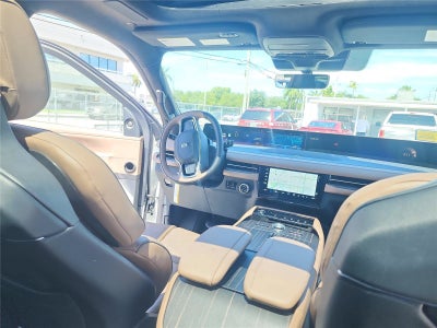 2027 Lincoln Navigator L